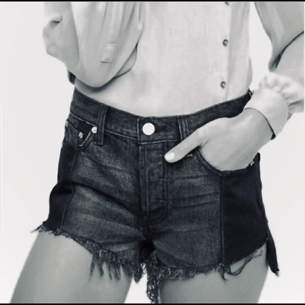 Free People Black Tonal Color Cut Off Jean Shorts  Fringe Hem Size 26 LAST PAIR